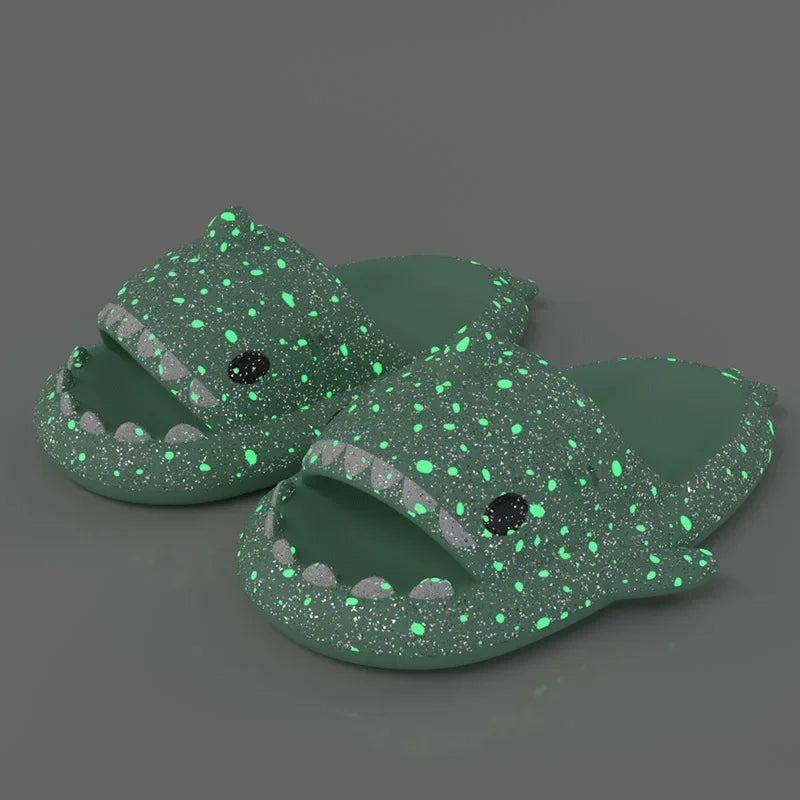 2025 trend: Shark Slippers | 11 colors + bonus