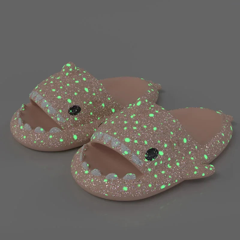 2025 trend: Shark Slippers | 11 colors + bonus