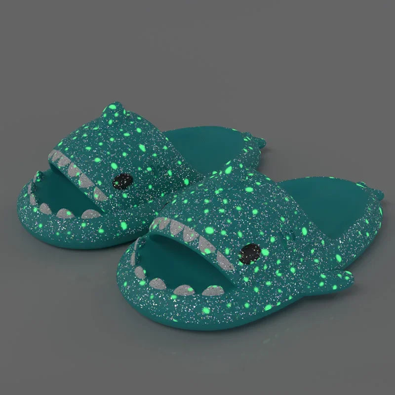 2025 trend: Shark Slippers | 11 colors + bonus